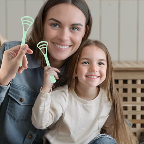 100 Counts Disposable Tongue Scraper with Dental Picks, Plastic Tongue Scrubber,BPA Free Tongue Cleaner Scrapers, Reduce Bad Breath and Fresh Breath(Green)