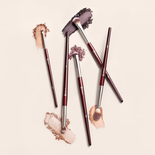 BK BEAUTY - BRUSH SET FOR HOODED OR SMALLER EYES (5PC) - Eyeshadow Brush Set for Blending, Smudging & Defining Eyeshadow and Eyeliner | Premium Eye Makeup Brushes for Precise Application