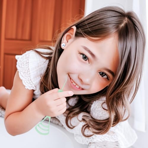 100 Counts Disposable Tongue Scraper with Dental Picks, Plastic Tongue Scrubber,BPA Free Tongue Cleaner Scrapers, Reduce Bad Breath and Fresh Breath(Green)