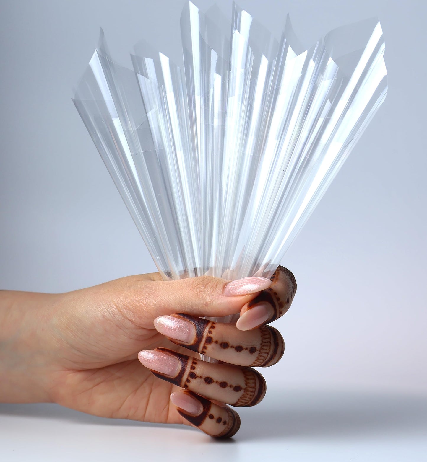 100pcs Empty Henna Cones Bulk | Pre-Rolled Hand Made Temporary Tattoo Cone Set | Cellophane Applicator Dispenser for Jagua Gel Hengua Heena Beginners kit | Mehendi Drawing and Studying