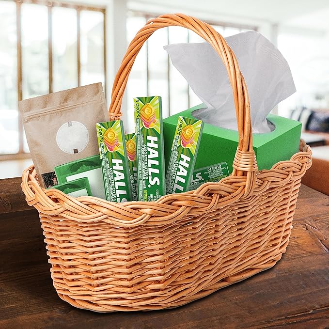 HALLS Defense Assorted Citrus Vitamin C Drops, 20 Sticks of 9 Drops (180 Total Drops)